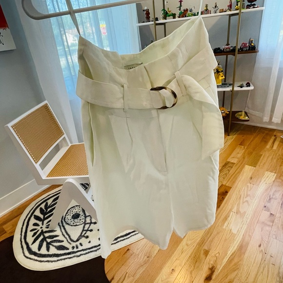 TOPSHOP Paperbag Utility Shorts size 6 - Picture 6 of 6